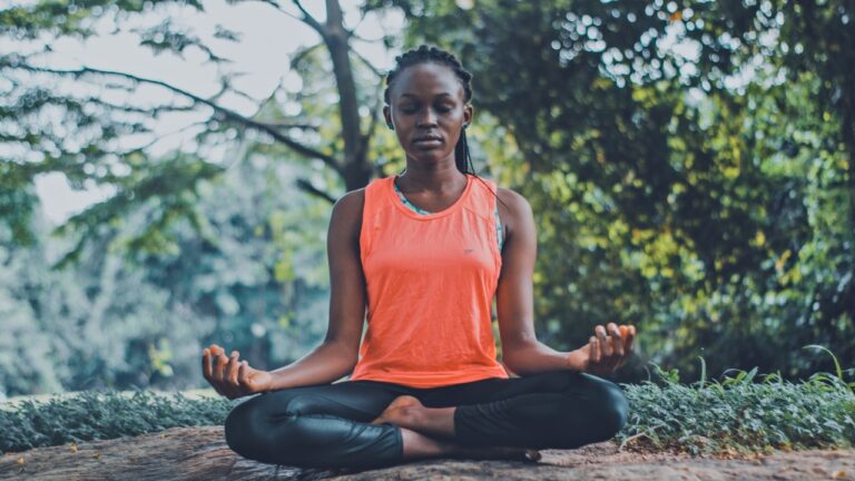 “Cuidar da mente é tão essencial quanto cuidar do corpo”: como implementar o mindfulness